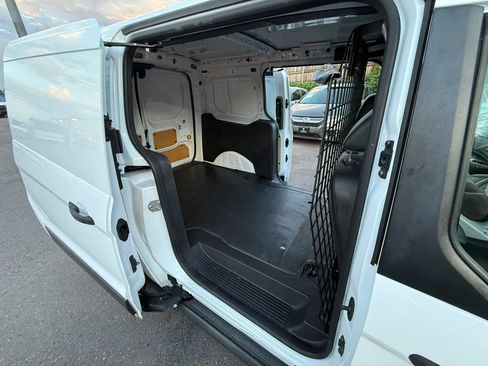 Used 2016 Ford Transit Connect XL FWD image 23