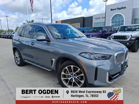 Used 2025 BMW X5 xDrive50e AWD/4WD image 1