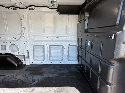 Used 2023 Ford Transit 250 Low Roof AWD image 27