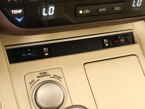 Used 2017 Lexus ES 350 w/ Premium Package FWD image 7