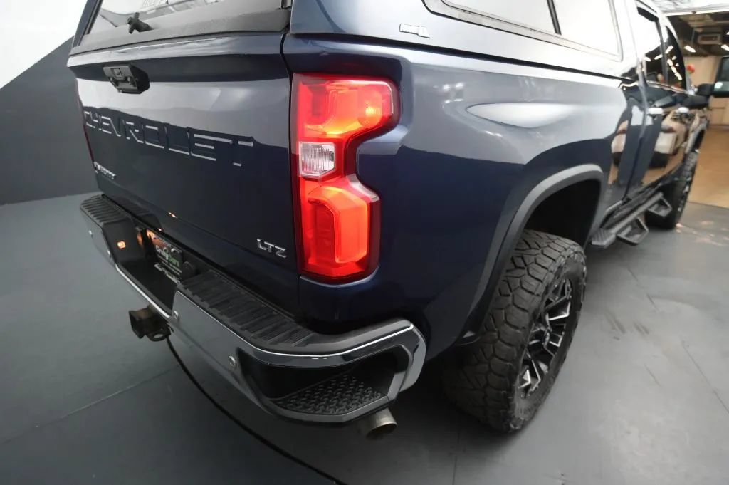 Used 2020 Chevrolet Silverado 2500 LTZ w/ Technology Package AWD/4WD image 24