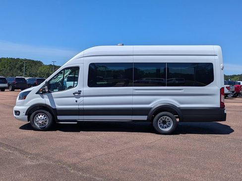New 2026 Ford Transit 350 XLT RWD image 5