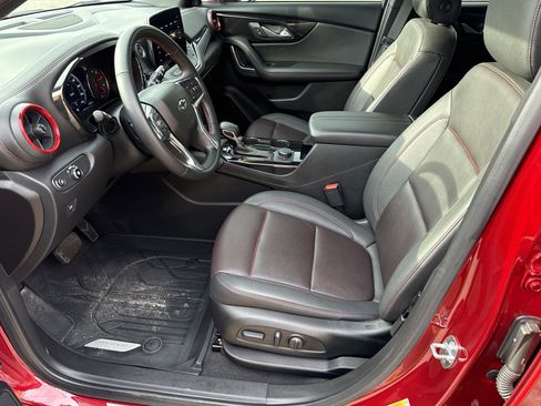 Certified 2023 Chevrolet Blazer RS w/ Driver Confidence II Package image 10