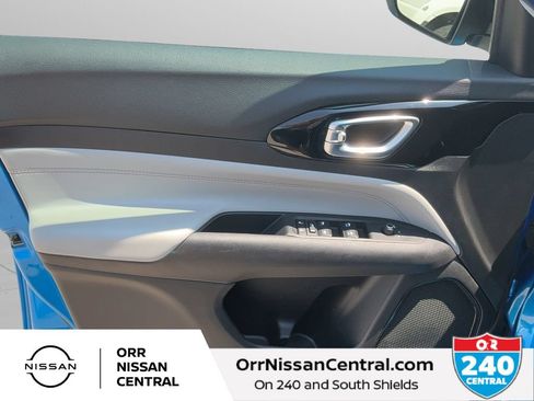Used 2025 Jeep Compass Limited AWD/4WD image 16