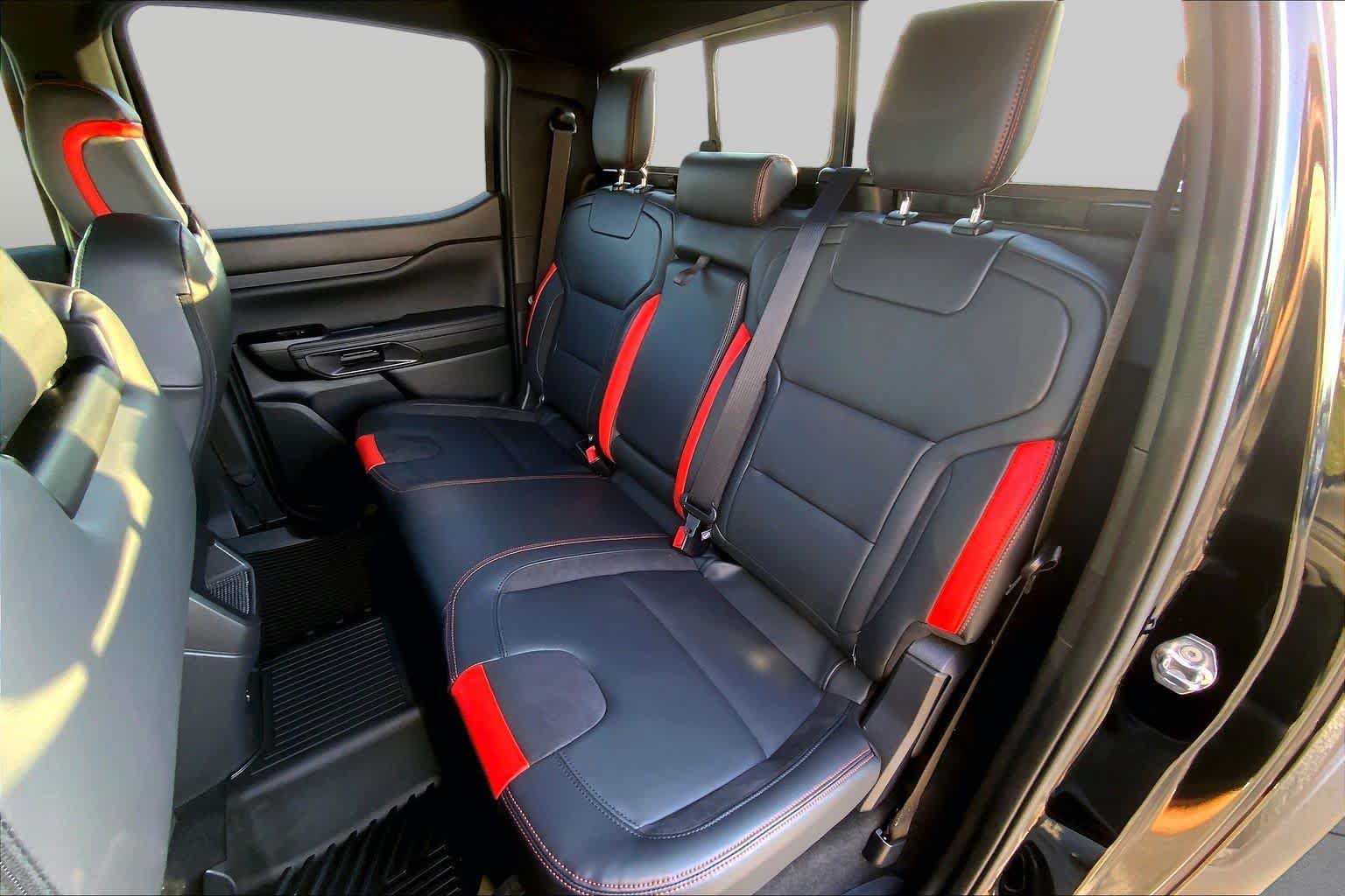 Used 2025 Ford Ranger Raptor AWD/4WD image 21