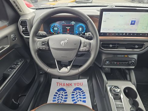 New 2025 Ford Bronco Sport Outer Banks w/ Sasquatch Outer Banks Package image 9