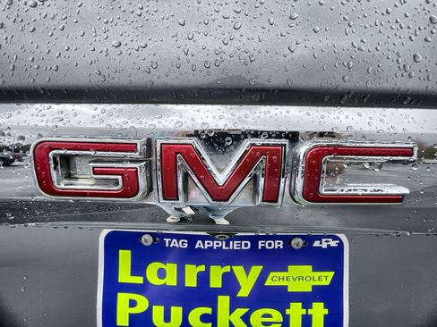 Used 2021 GMC Yukon SLT image 32