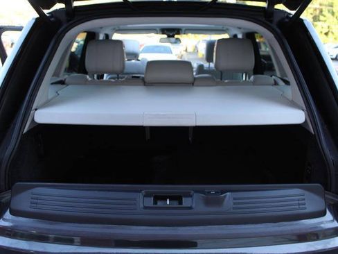 Used 2015 Land Rover Range Rover Supercharged AWD/4WD image 28