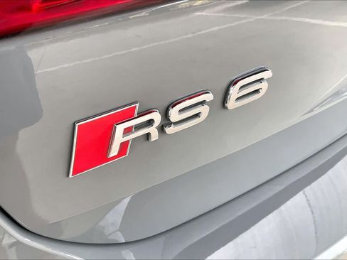 Used 2021 Audi RS 6 AWD/4WD image 30