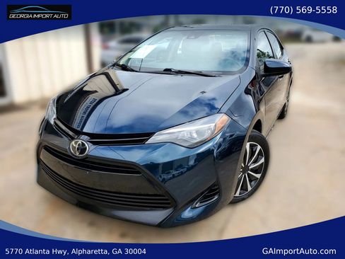 Used 2018 Toyota Corolla LE w/ Carpet Mat Package (TMS) FWD image 1