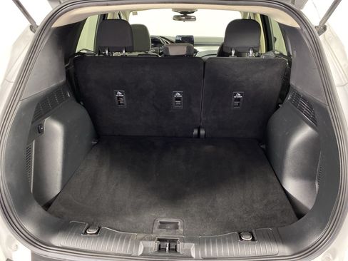 Used 2020 Ford Escape SE FWD image 32