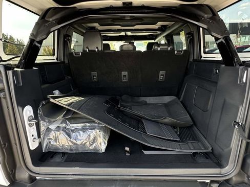 Used 2024 Ford Bronco Raptor image 25