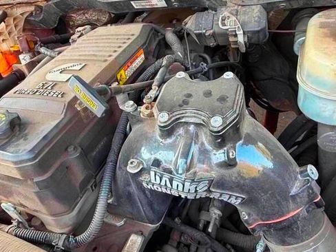 Used 2017 RAM 2500 Laramie w/ Sport Appearance Group image 22