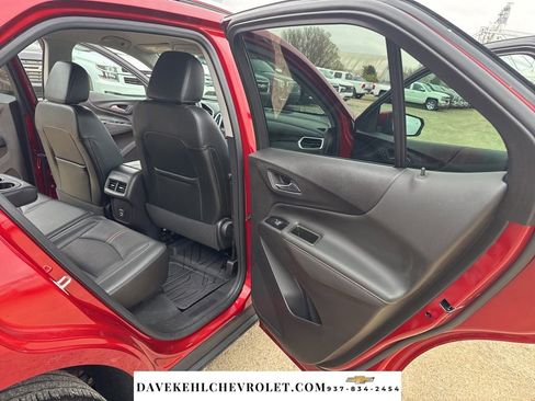 Used 2024 Chevrolet Equinox Premier image 22