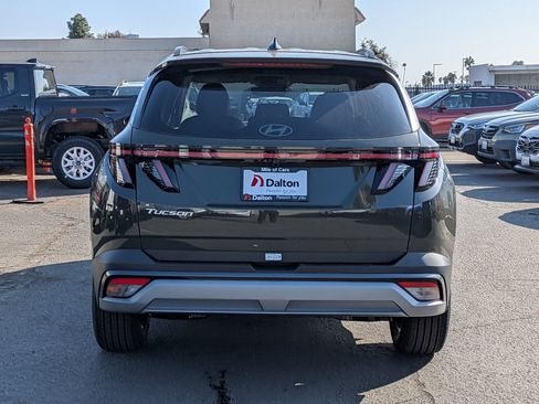 New 2026 Hyundai Tucson SEL image 3