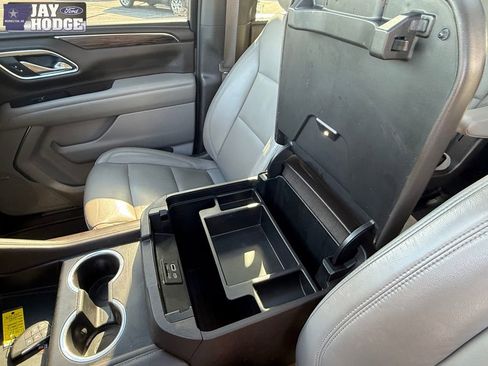 Used 2021 Chevrolet Tahoe LT w/ LT Signature Package RWD image 26