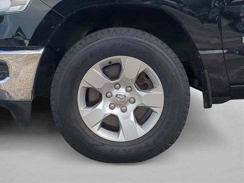 Used 2019 RAM 1500 Big Horn AWD/4WD image 21