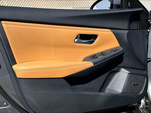 Certified 2025 Nissan Sentra SV w/ SV Premium Package image 21