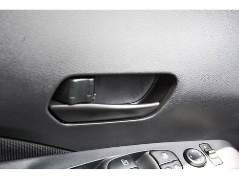 Used 2025 Nissan Kicks Play S FWD image 16