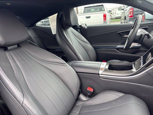 Used 2024 Mercedes-Benz CLE 300 4MATIC Coupe image 10