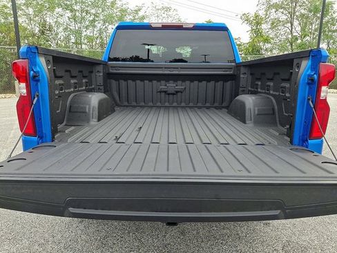 Used 2025 Chevrolet Silverado 1500 LT Trail Boss AWD/4WD image 31