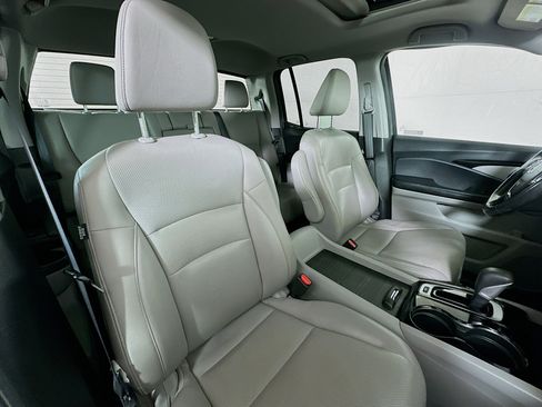 Used 2018 Honda Ridgeline RTL-E image 27