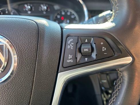 Used 2020 Buick Encore Preferred w/ Safety Package image 22