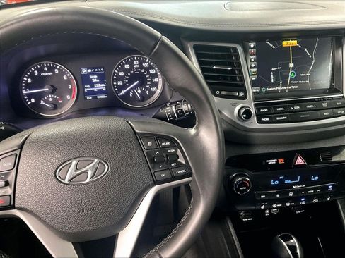 Used 2017 Hyundai Tucson Limited AWD/4WD image 19