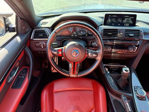 Used 2016 BMW M4 Coupe image 14