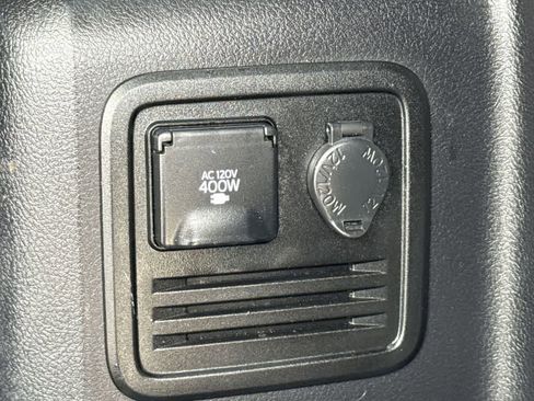 Used 2024 Toyota 4Runner SR5 Premium image 22