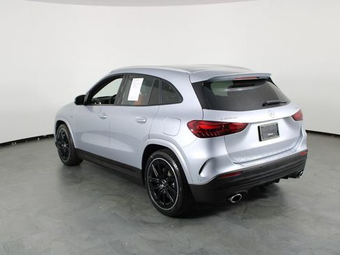 Used 2025 Mercedes-Benz GLA 35 AMG 4MATIC image 3