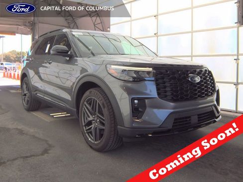 Used 2025 Ford Explorer ST-Line w/ ST-Line Street Pack AWD/4WD image 1