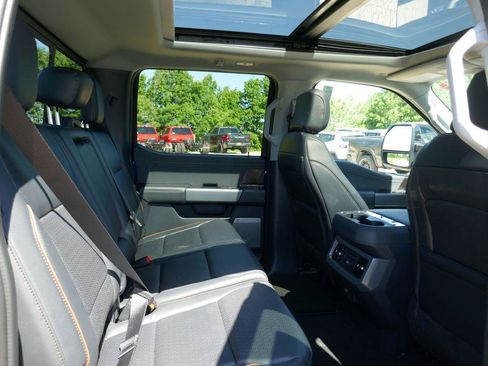 New 2026 Ford F250 Lariat w/ Black Appearance Package AWD/4WD image 12