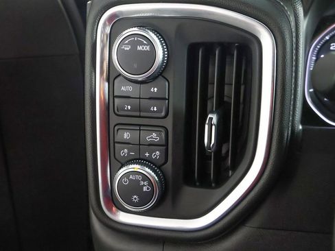 Used 2021 GMC Sierra 1500 Elevation image 28