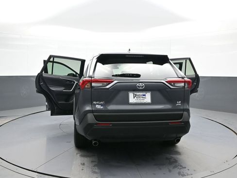 Used 2025 Toyota RAV4 LE image 46