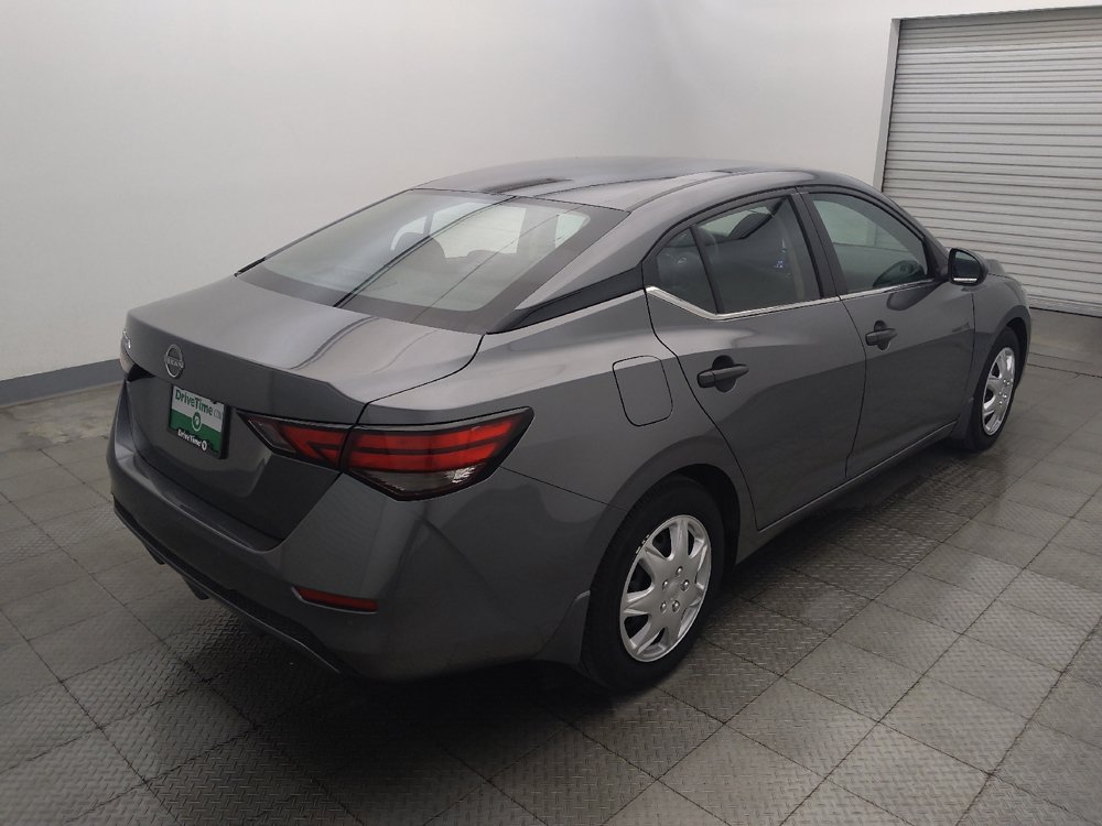 Used 2025 Nissan Sentra S FWD image 9