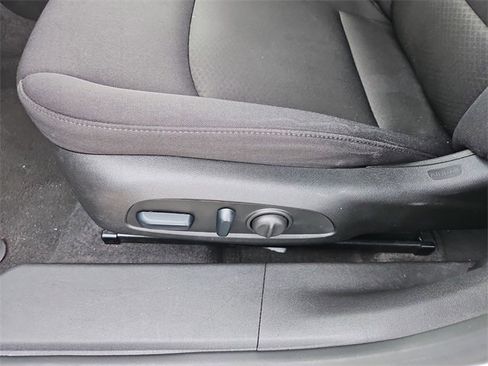 Used 2024 Chevrolet Malibu LT image 16