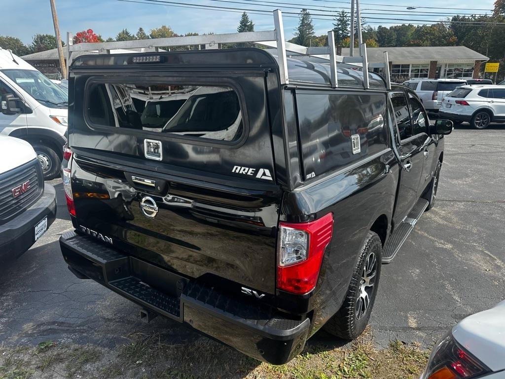 Used 2020 Nissan Titan SV w/ SV Convenience Package RWD image 5