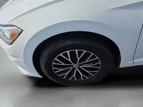 Used 2021 Volkswagen Jetta SE FWD image 31