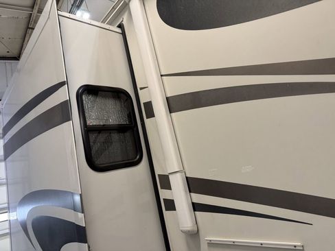 Used 2007 Ford E-450 and Econoline 450 image 16