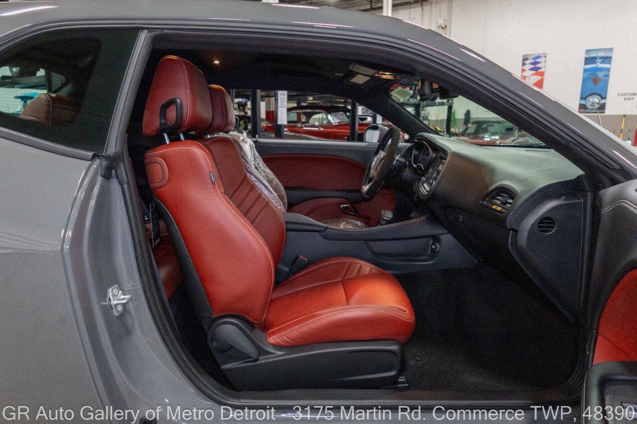 Used 2023 Dodge Challenger SRT Hellcat Redeye RWD image 35