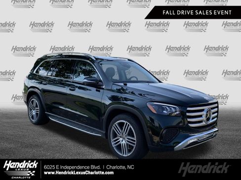 Used 2025 Mercedes-Benz GLS 450 4MATIC image 1