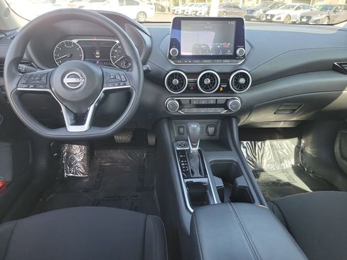 Certified 2024 Nissan Sentra SV w/ Lighting Package image 5