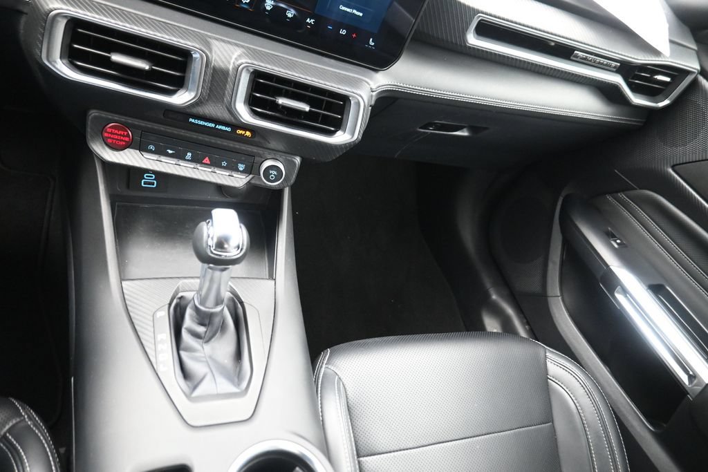 Used 2025 Ford Mustang Premium RWD image 9