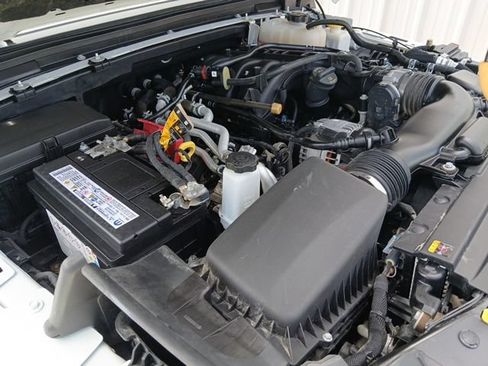 Used 2022 Jeep Gladiator Sport AWD/4WD image 55