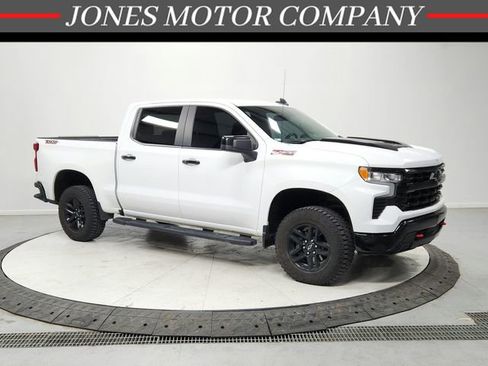 Used 2024 Chevrolet Silverado 1500 LT Trail Boss w/ Protection Package image 1