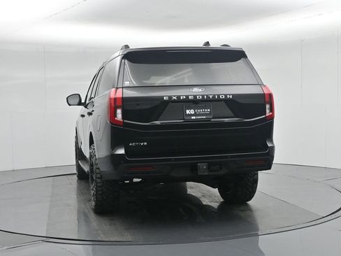 New 2025 Ford Expedition Active image 41