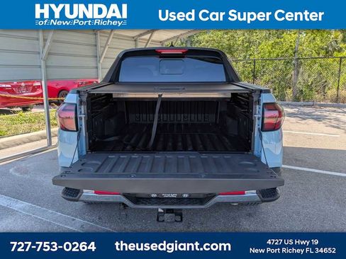 Certified 2023 Hyundai Santa Cruz Limited AWD/4WD image 12