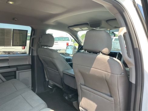 Used 2015 Ford F150 XLT w/ Equipment Group 302A Luxury RWD image 22