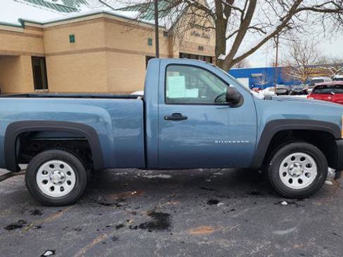 Used 2012 Chevrolet Silverado 1500 W/T image 3